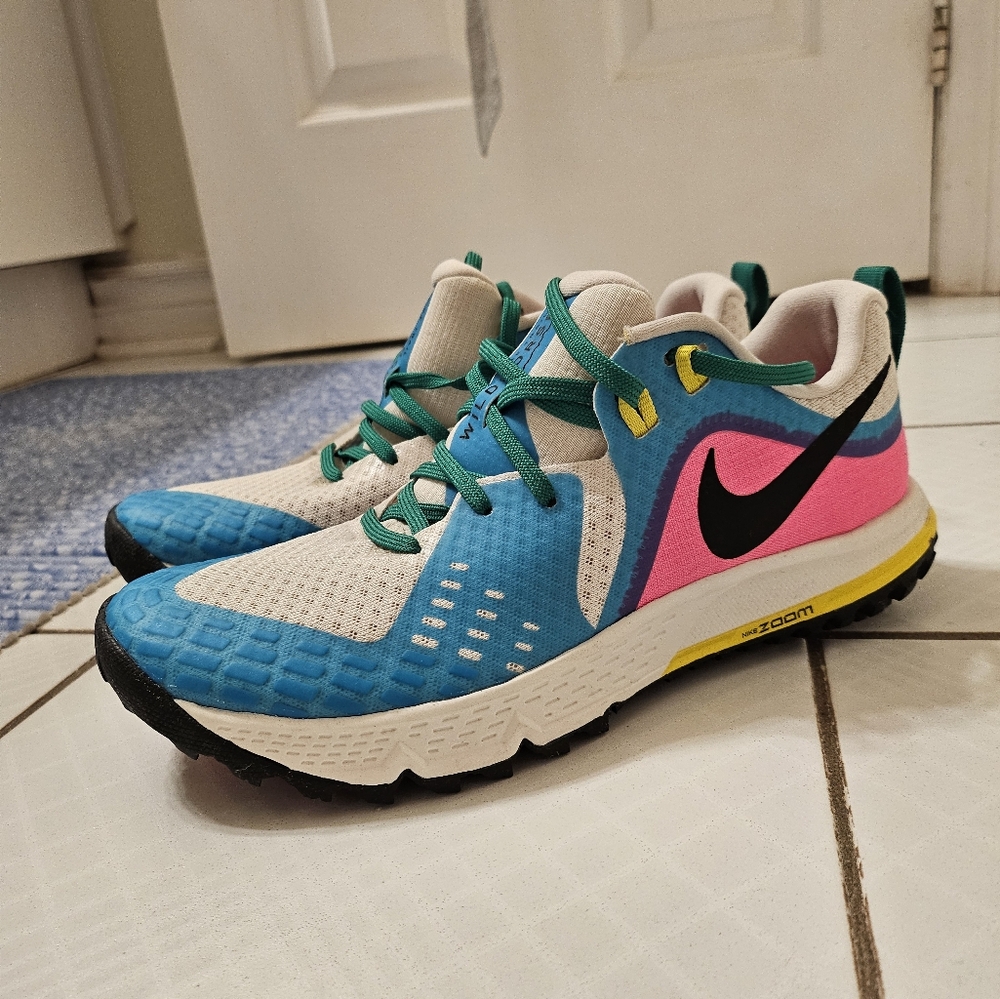NIKE WOMENS AIR ZOOM WILDHORSE TRAIL RUNNING SHOE SZ 8.5